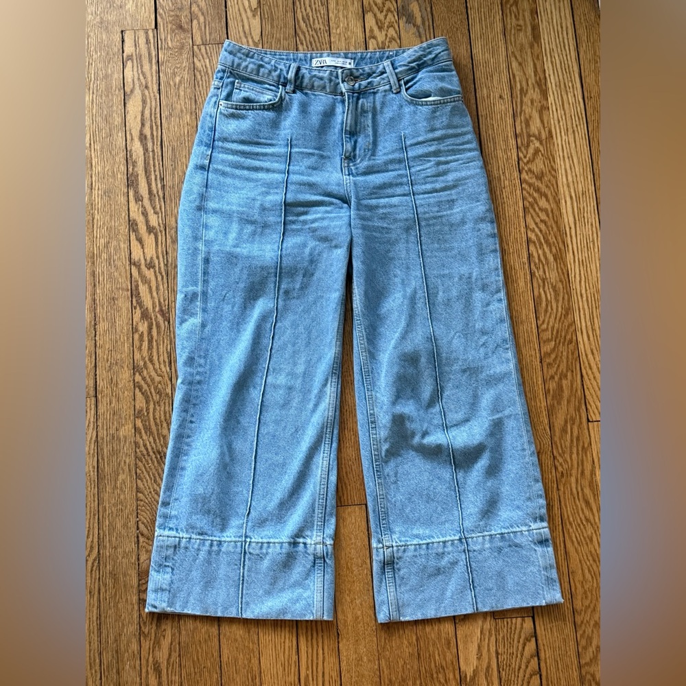 Zara Wide Leg Cropped Jeans - Size 4